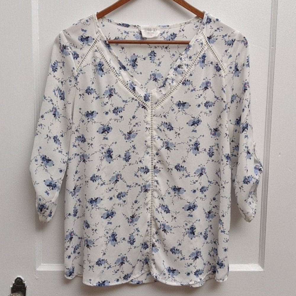 Sienna Sky Floral 3/4 Sleeve Blouse Geometric Lace